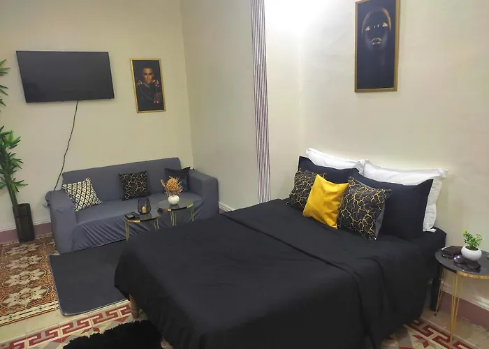 Guestroom