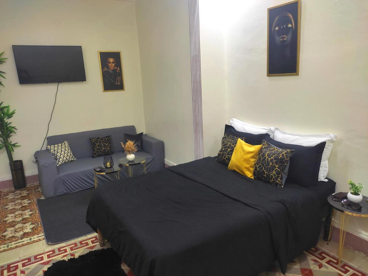 Guestroom Guest house *